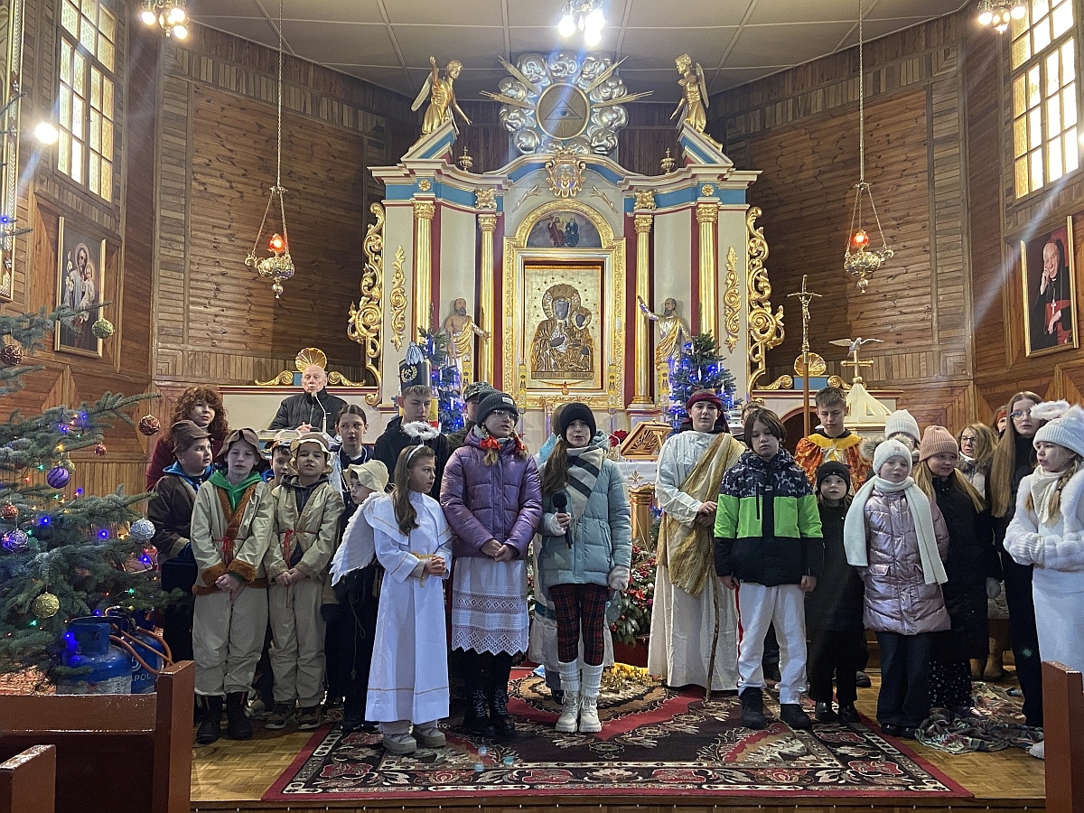 Bożonarodzeniowe jasełka w Brodowych Łąkach [21.01.2026] - zdjęcie #1 - eOstroleka.pl