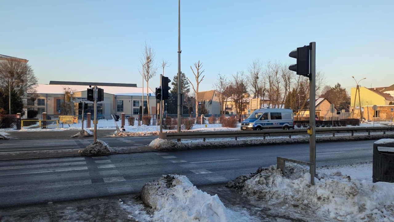 Kolizja drogowa przy Traugutta [21.01.2026] - zdjęcie #3 - eOstroleka.pl