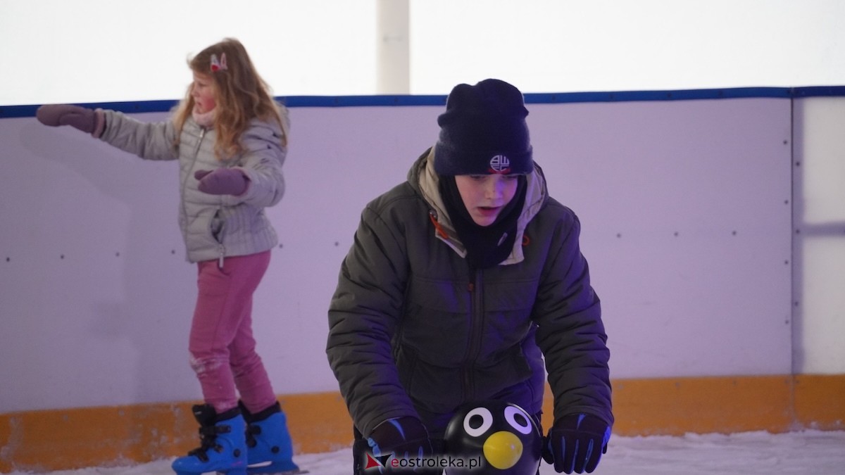 Lodowisko w Ostrołęce [22.01.2025] - zdjęcie #33 - eOstroleka.pl