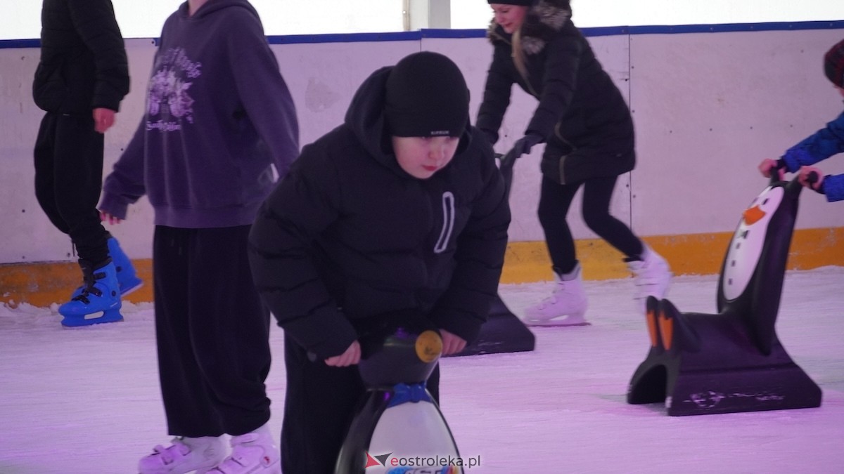 Lodowisko w Ostrołęce [22.01.2025] - zdjęcie #28 - eOstroleka.pl