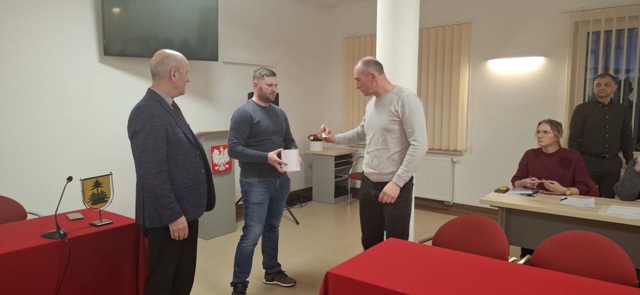 Krwiodawcy z OSP Lelis uhonorowani w Urzędzie Gminy fot. Gmina Lelis [23.01.2026] - zdjęcie #12 - eOstroleka.pl