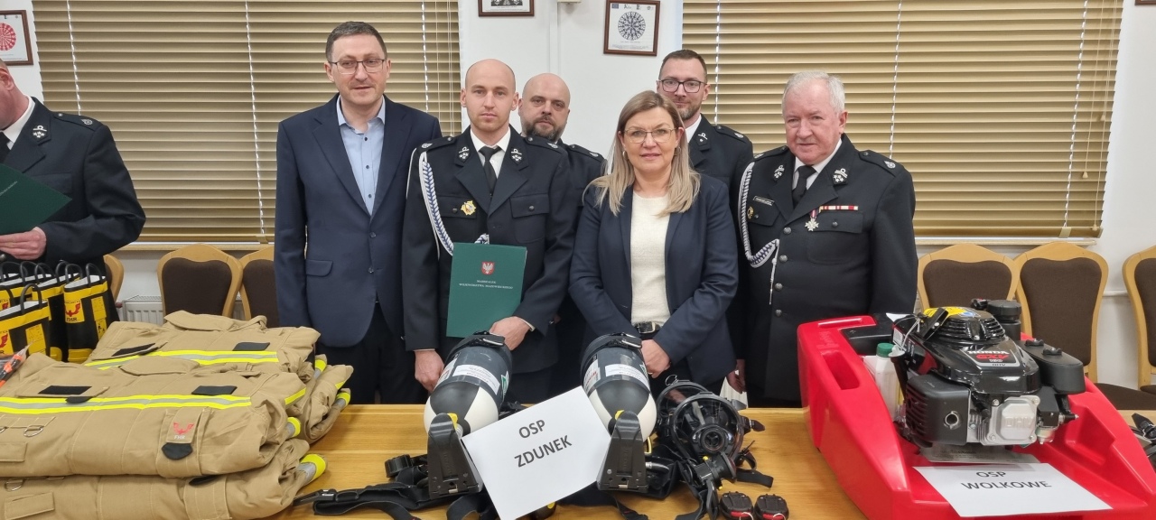 Jednostki OSP z gminy Myszyniec z nowym wyposażeniem [20.01.2026] - zdjęcie #13 - eOstroleka.pl