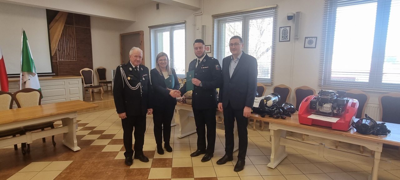 Jednostki OSP z gminy Myszyniec z nowym wyposażeniem [20.01.2026] - zdjęcie #12 - eOstroleka.pl
