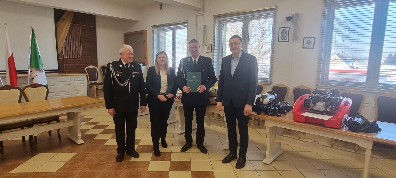 Jednostki OSP z gminy Myszyniec z nowym wyposażeniem [20.01.2026] - zdjęcie #1 - eOstroleka.pl
