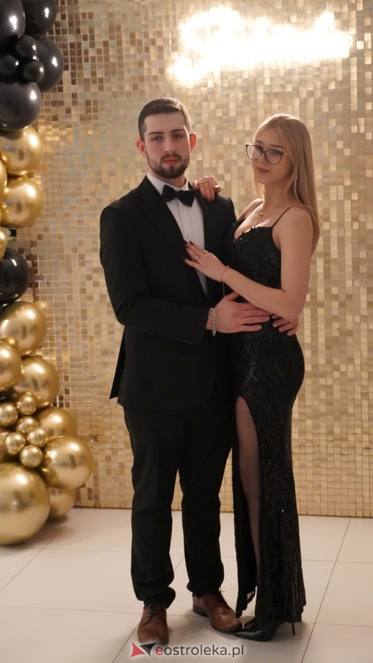 Studniówka uczniów I LO CN-B im. Polskich Spadochroniarzy w Ostrołęce [24.01.2026]] - zdjęcie #59 - eOstroleka.pl