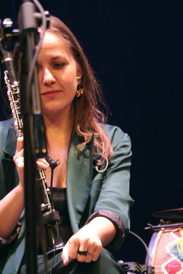 Koncert Warszawskiej Orkiestry Sentymentalnej w Muzeum Żołnierzy Wyklętych w Ostrołęce [22.01.2026] - zdjęcie #38 - eOstroleka.pl