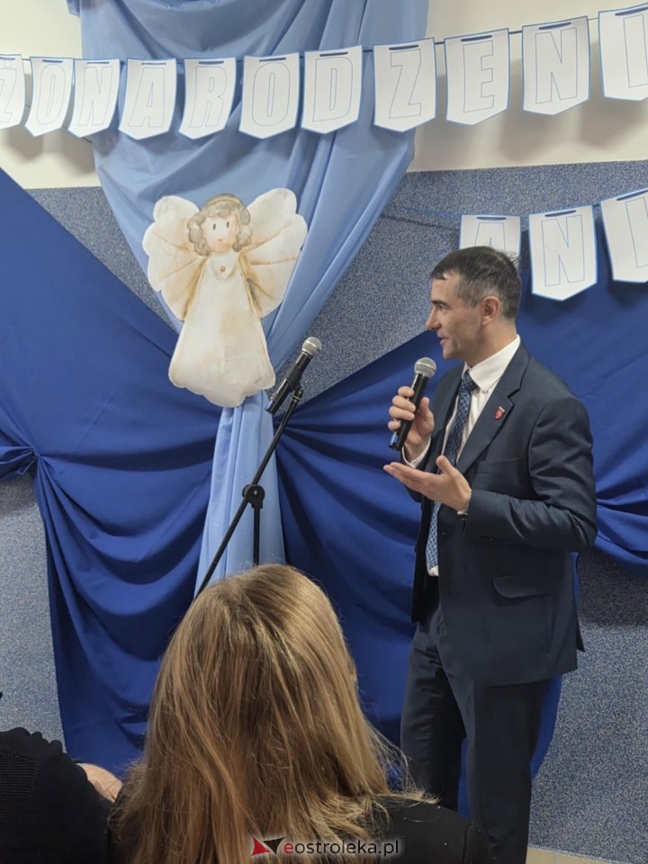 III Powiatowy Konkurs Plastyczny „Bożonarodzeniowy Anioł [16.01.2026] - zdjęcie #47 - eOstroleka.pl