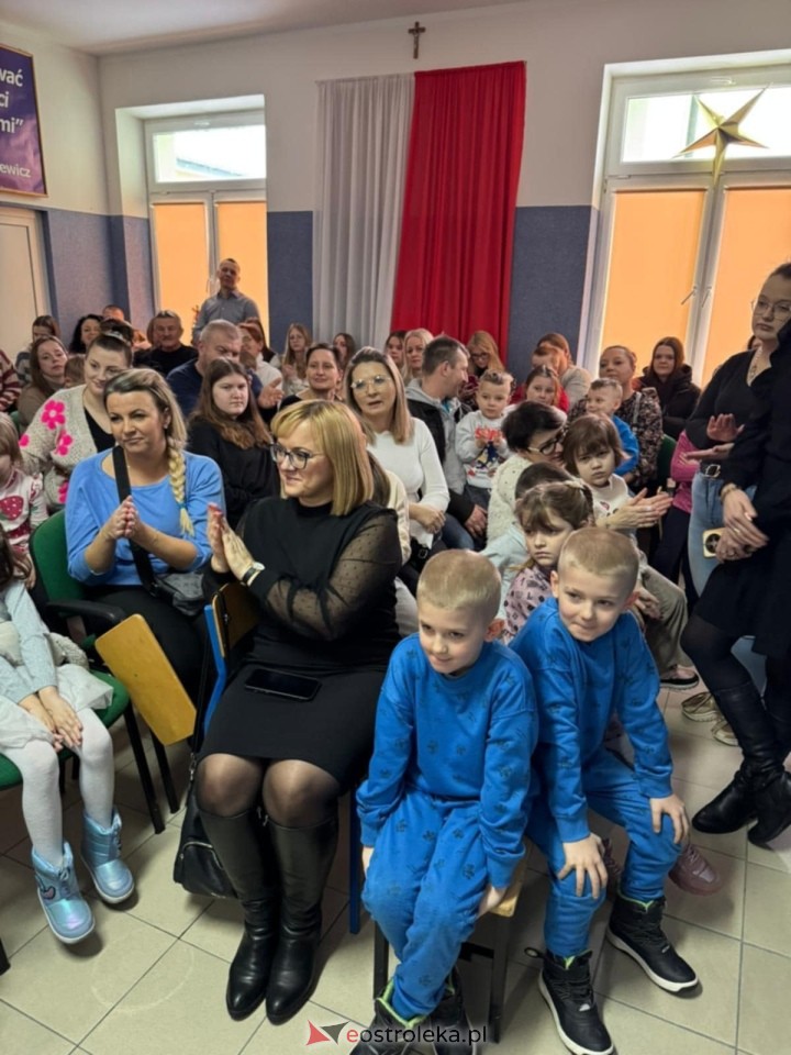 III Powiatowy Konkurs Plastyczny „Bożonarodzeniowy Anioł [16.01.2026] - zdjęcie #25 - eOstroleka.pl