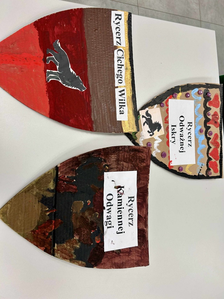 Ferie w Bibliotece Wojtki. Rycerskie wyzwania na start drugiego tygodnia [26.01.2026] - zdjęcie #5 - eOstroleka.pl