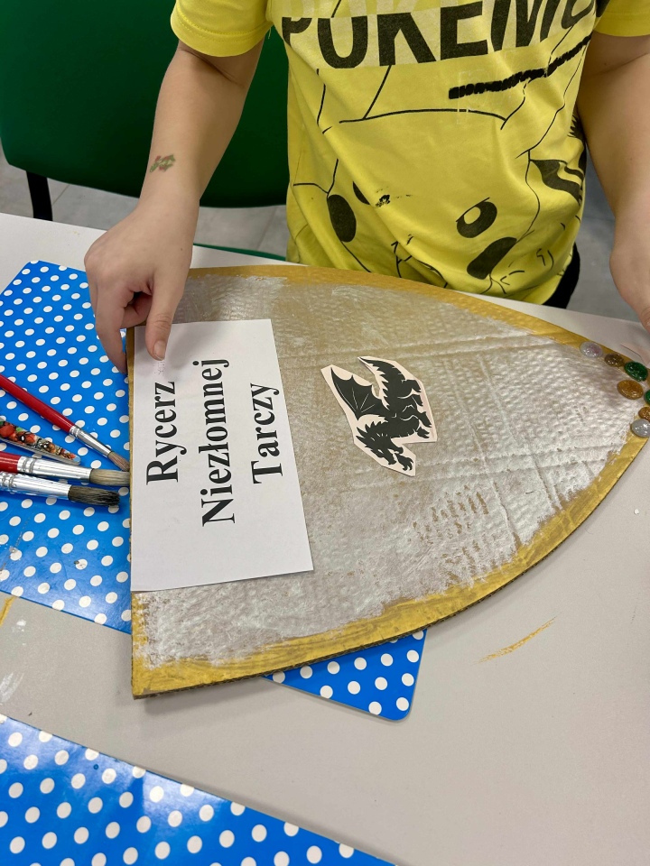 Ferie w Bibliotece Wojtki. Rycerskie wyzwania na start drugiego tygodnia [26.01.2026] - zdjęcie #1 - eOstroleka.pl