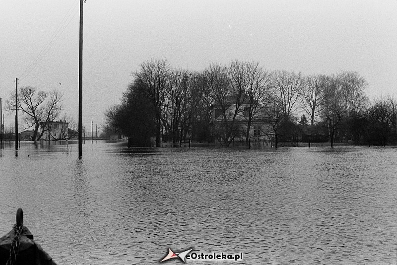 E. Gierek i W. Jaruzelski w Ostrołęce - powódź 1979r - zdjęcie #135 - eOstroleka.pl