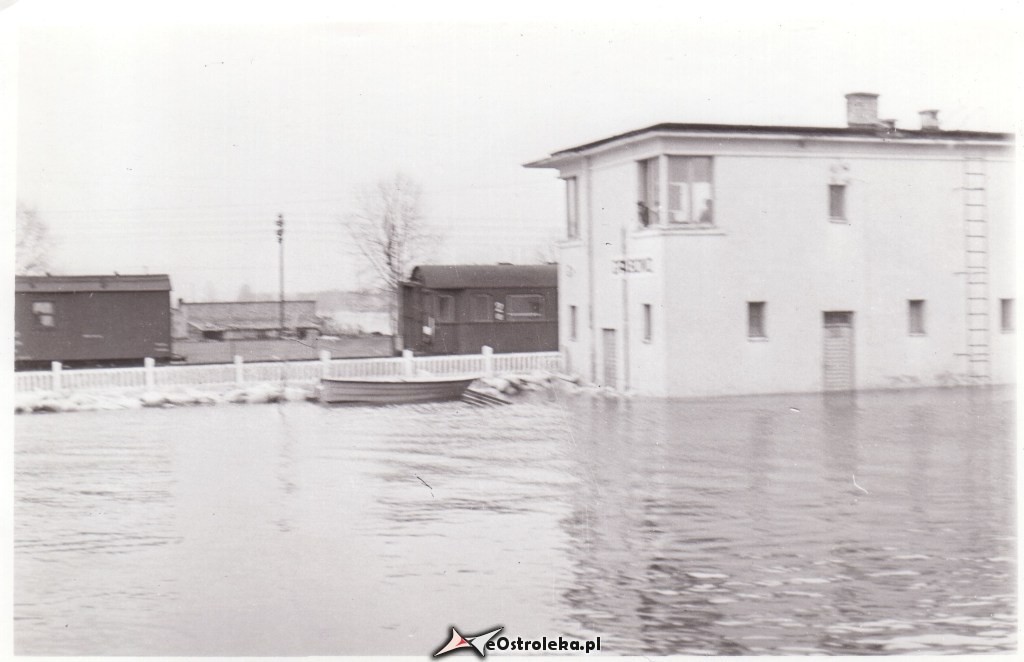 E. Gierek i W. Jaruzelski w Ostrołęce - powódź 1979r - zdjęcie #39 - eOstroleka.pl