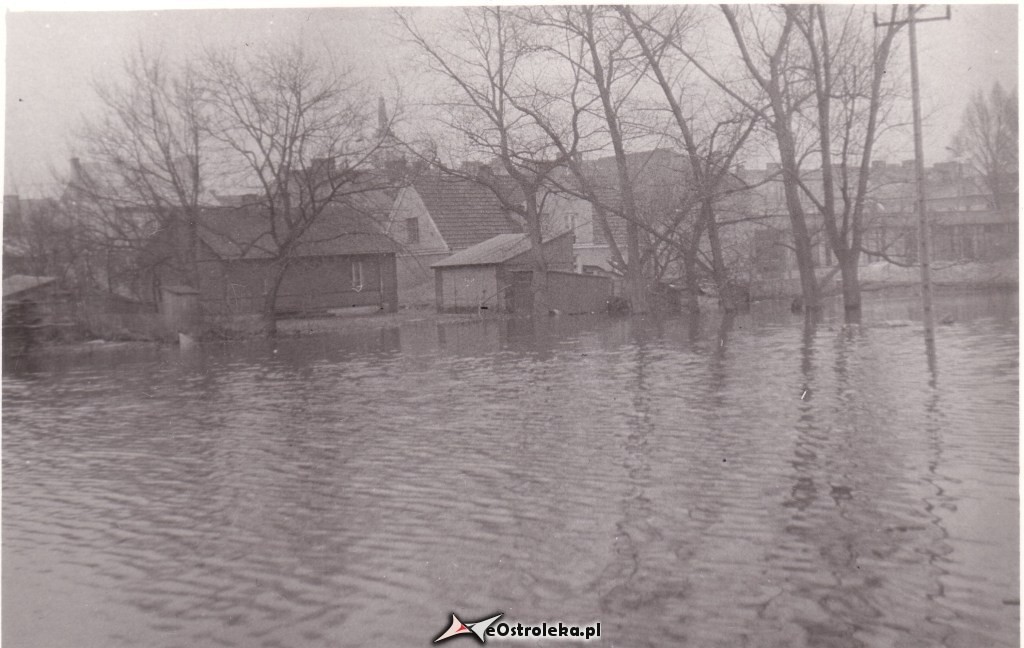 E. Gierek i W. Jaruzelski w Ostrołęce - powódź 1979r - zdjęcie #78 - eOstroleka.pl