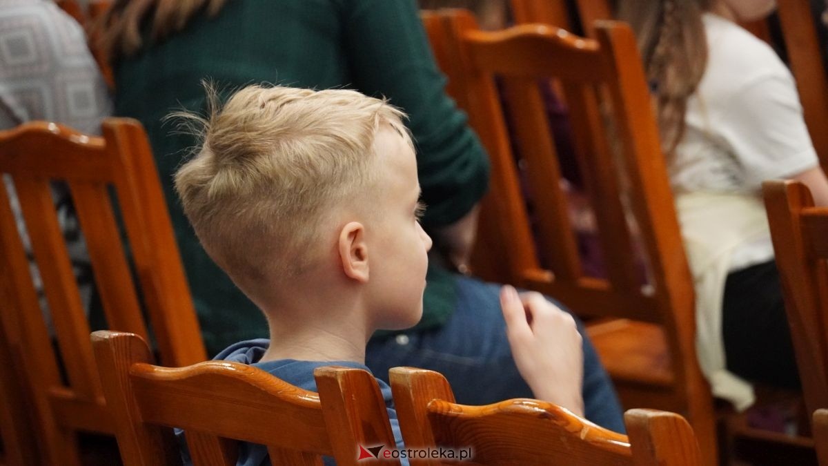 Teatr lalek Igraszka ze spektaklem Wiślana opowieść w CK-BiS w Lelisie [28.01.2026] - zdjęcie #63 - eOstroleka.pl
