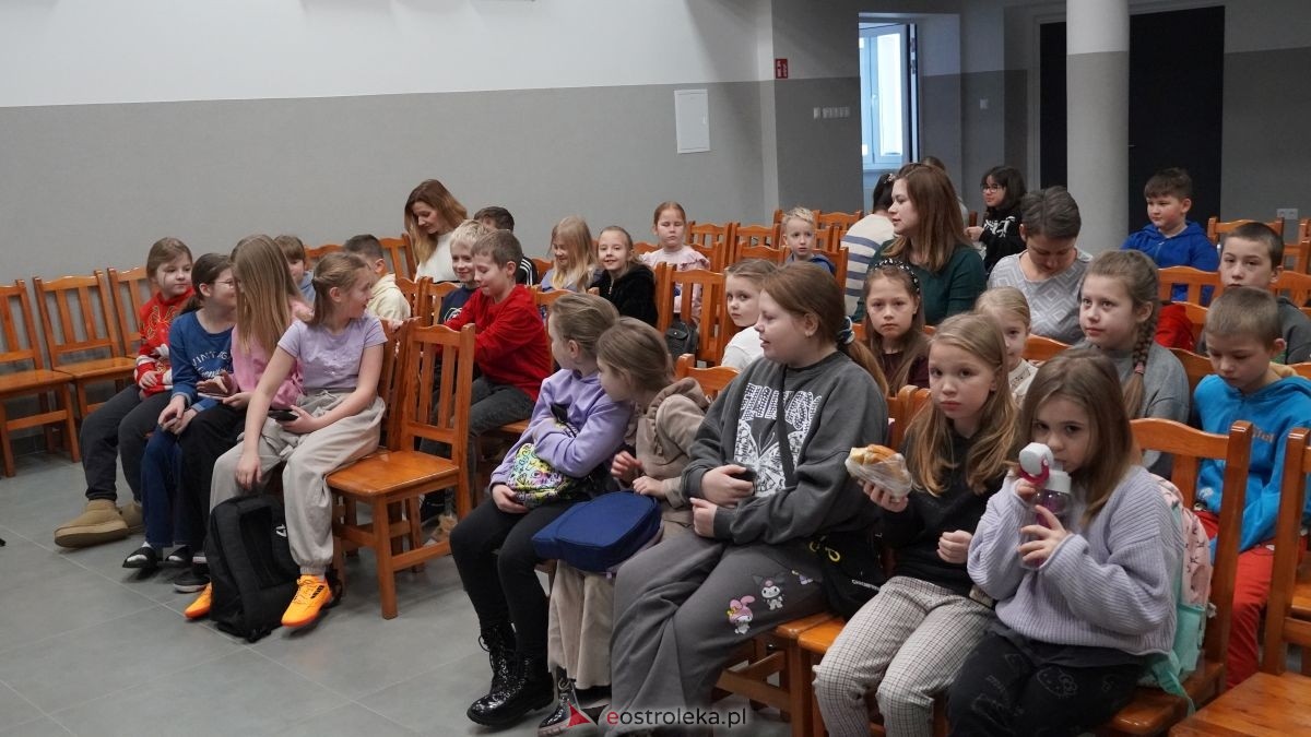 Teatr lalek Igraszka ze spektaklem Wiślana opowieść w CK-BiS w Lelisie [28.01.2026] - zdjęcie #52 - eOstroleka.pl