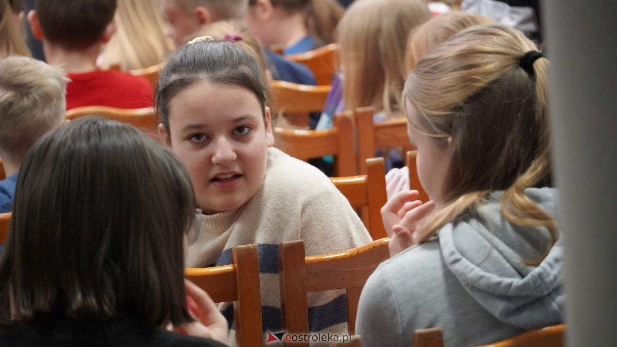 Teatr lalek Igraszka ze spektaklem Wiślana opowieść w CK-BiS w Lelisie [28.01.2026] - zdjęcie #49 - eOstroleka.pl