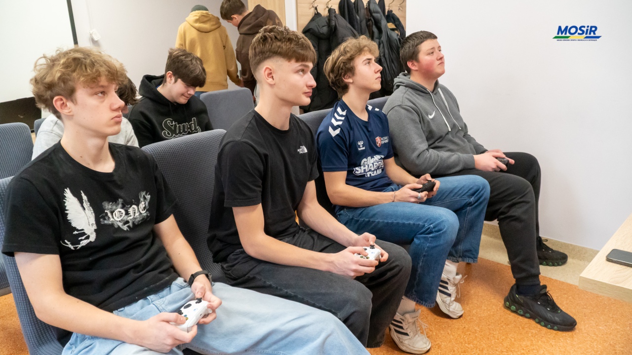 Turniej EA Sports FC 26 ,,2vs2” ferie zimowe 2026 - fot. MOSIR Ostrołęka - zdjęcie #11 - eOstroleka.pl