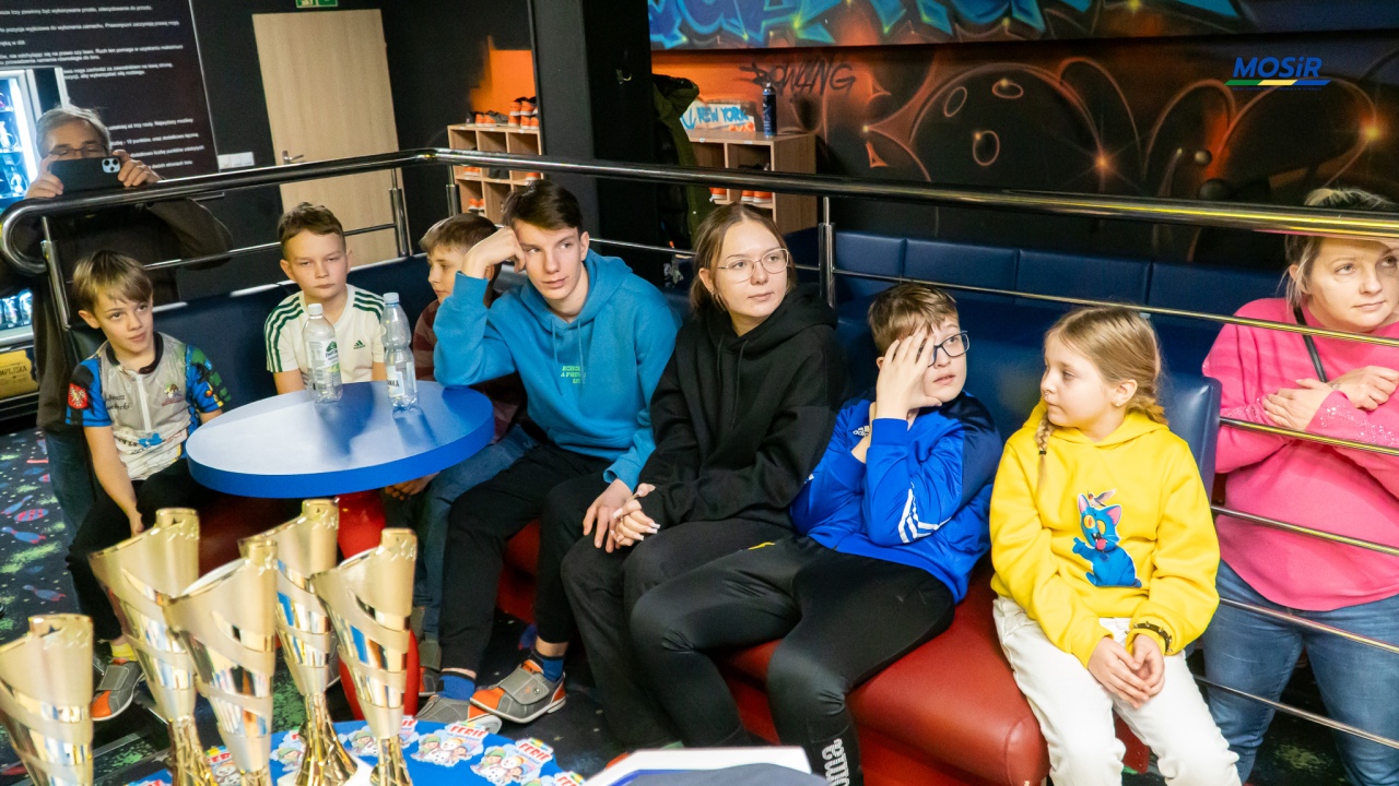  Turniej Bowlingowy dla dzieci i młodzieży w ramach „Ferii na sportowo 2026” - fot. MOSIR Ostrołęka - zdjęcie #10 - eOstroleka.pl