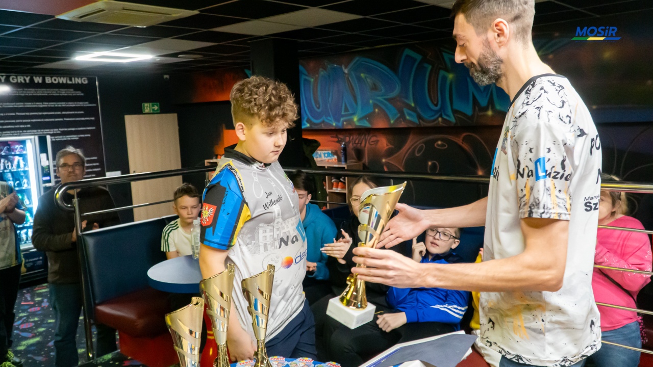  Turniej Bowlingowy dla dzieci i młodzieży w ramach „Ferii na sportowo 2026” - fot. MOSIR Ostrołęka - zdjęcie #8 - eOstroleka.pl