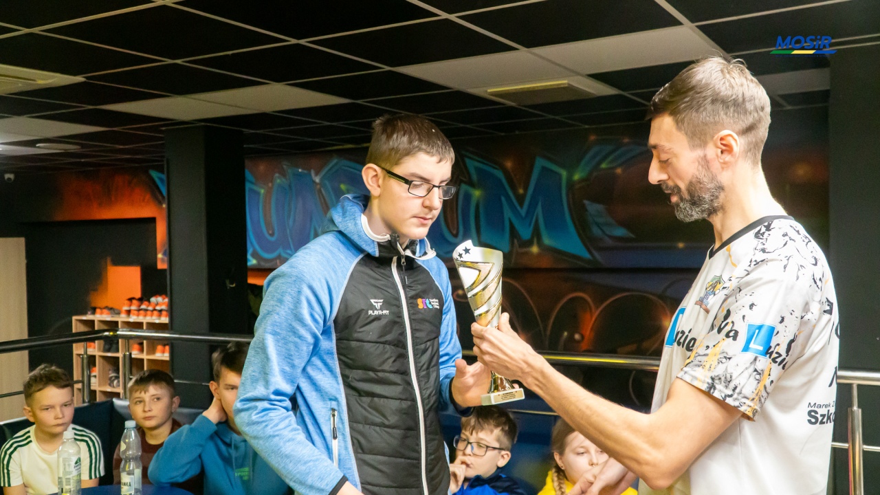  Turniej Bowlingowy dla dzieci i młodzieży w ramach „Ferii na sportowo 2026” - fot. MOSIR Ostrołęka - zdjęcie #7 - eOstroleka.pl