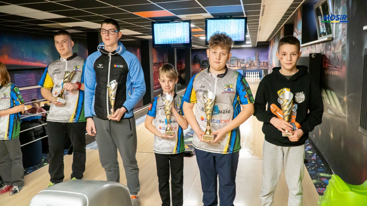  Turniej Bowlingowy dla dzieci i młodzieży w ramach „Ferii na sportowo 2026” - fot. MOSIR Ostrołęka - zdjęcie #4 - eOstroleka.pl
