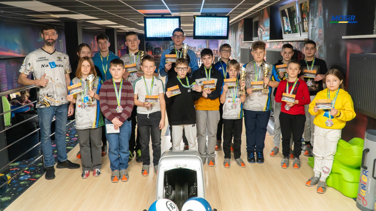  Turniej Bowlingowy dla dzieci i młodzieży w ramach „Ferii na sportowo 2026” - fot. MOSIR Ostrołęka - zdjęcie #1 - eOstroleka.pl