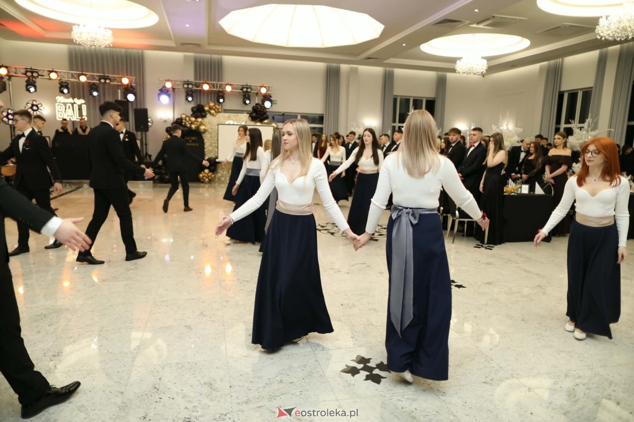 Studniówka ZSZ 1 w Ostrołęce [30.01.2026] - zdjęcie #209 - eOstroleka.pl