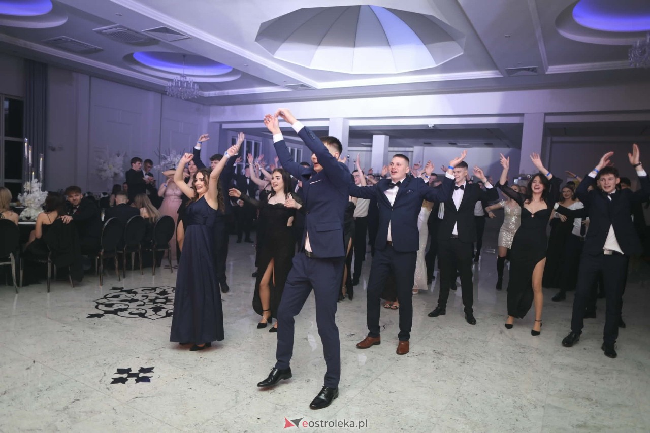 Studniówka ZSZ 1 w Ostrołęce [30.01.2026] - zdjęcie #94 - eOstroleka.pl