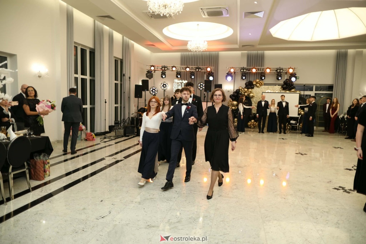 Studniówka ZSZ 1 w Ostrołęce [30.01.2026] - zdjęcie #207 - eOstroleka.pl