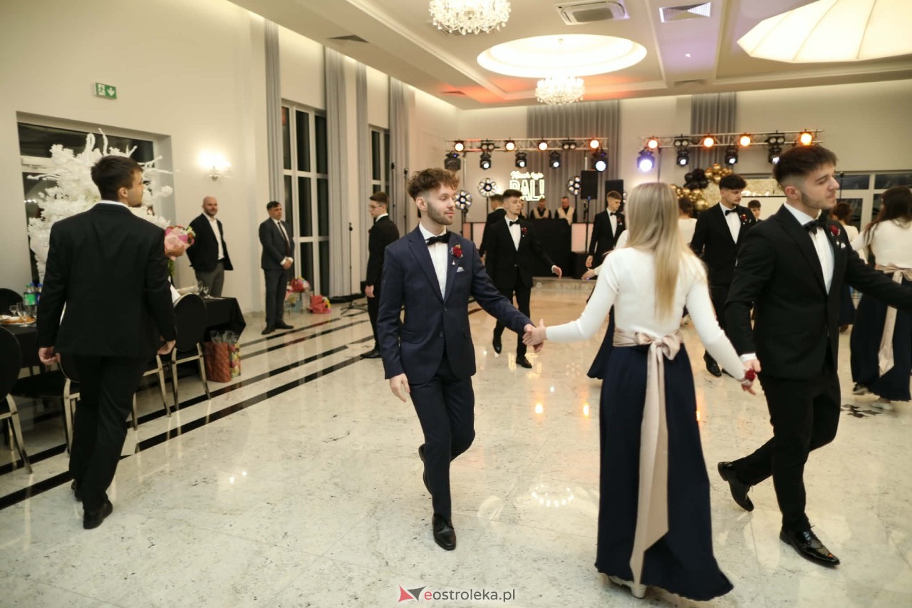 Studniówka ZSZ 1 w Ostrołęce [30.01.2026] - zdjęcie #206 - eOstroleka.pl