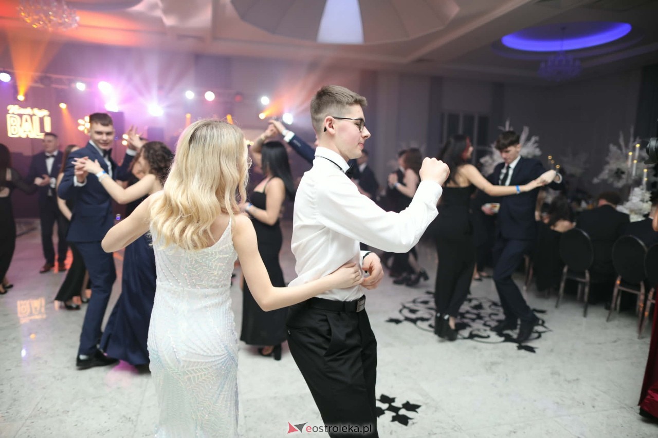 Studniówka ZSZ 1 w Ostrołęce [30.01.2026] - zdjęcie #92 - eOstroleka.pl