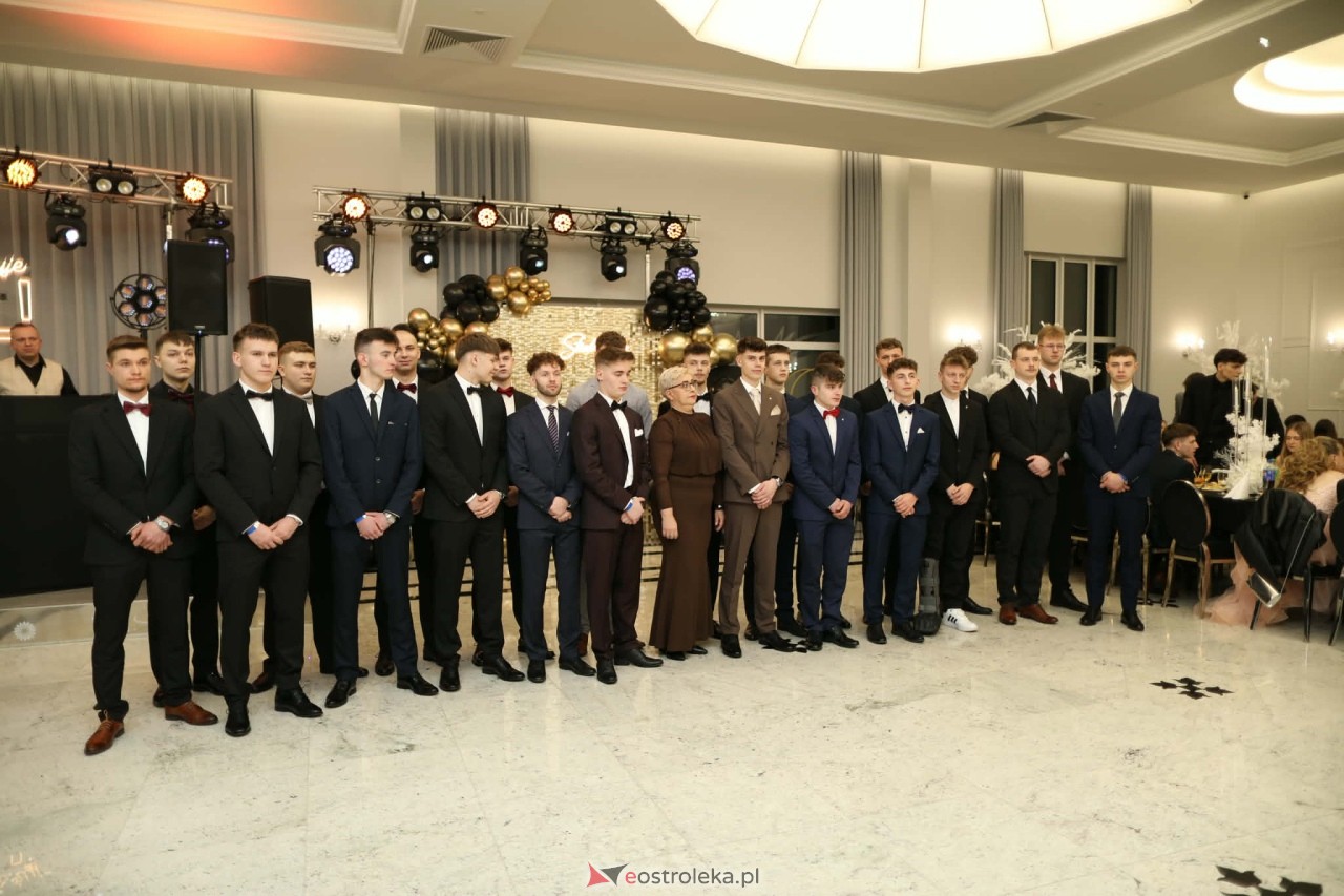 Studniówka ZSZ 1 w Ostrołęce [30.01.2026] - zdjęcie #126 - eOstroleka.pl