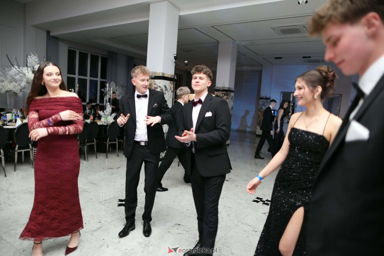 Studniówka ZSZ 1 w Ostrołęce [30.01.2026] - zdjęcie #81 - eOstroleka.pl