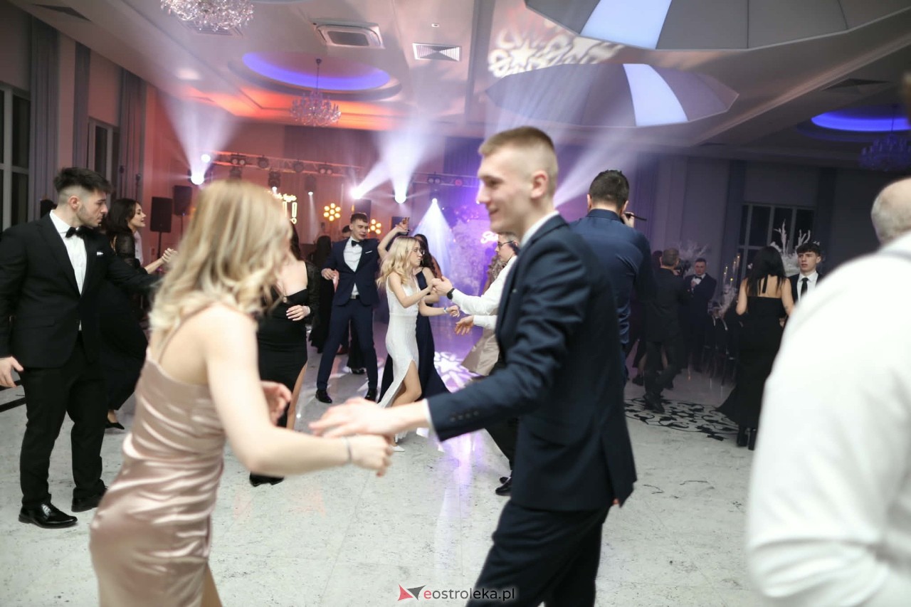 Studniówka ZSZ 1 w Ostrołęce [30.01.2026] - zdjęcie #76 - eOstroleka.pl