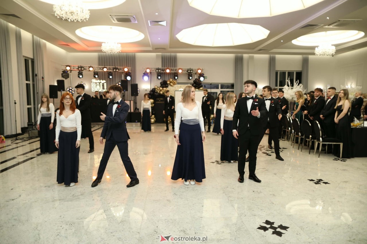 Studniówka ZSZ 1 w Ostrołęce [30.01.2026] - zdjęcie #196 - eOstroleka.pl