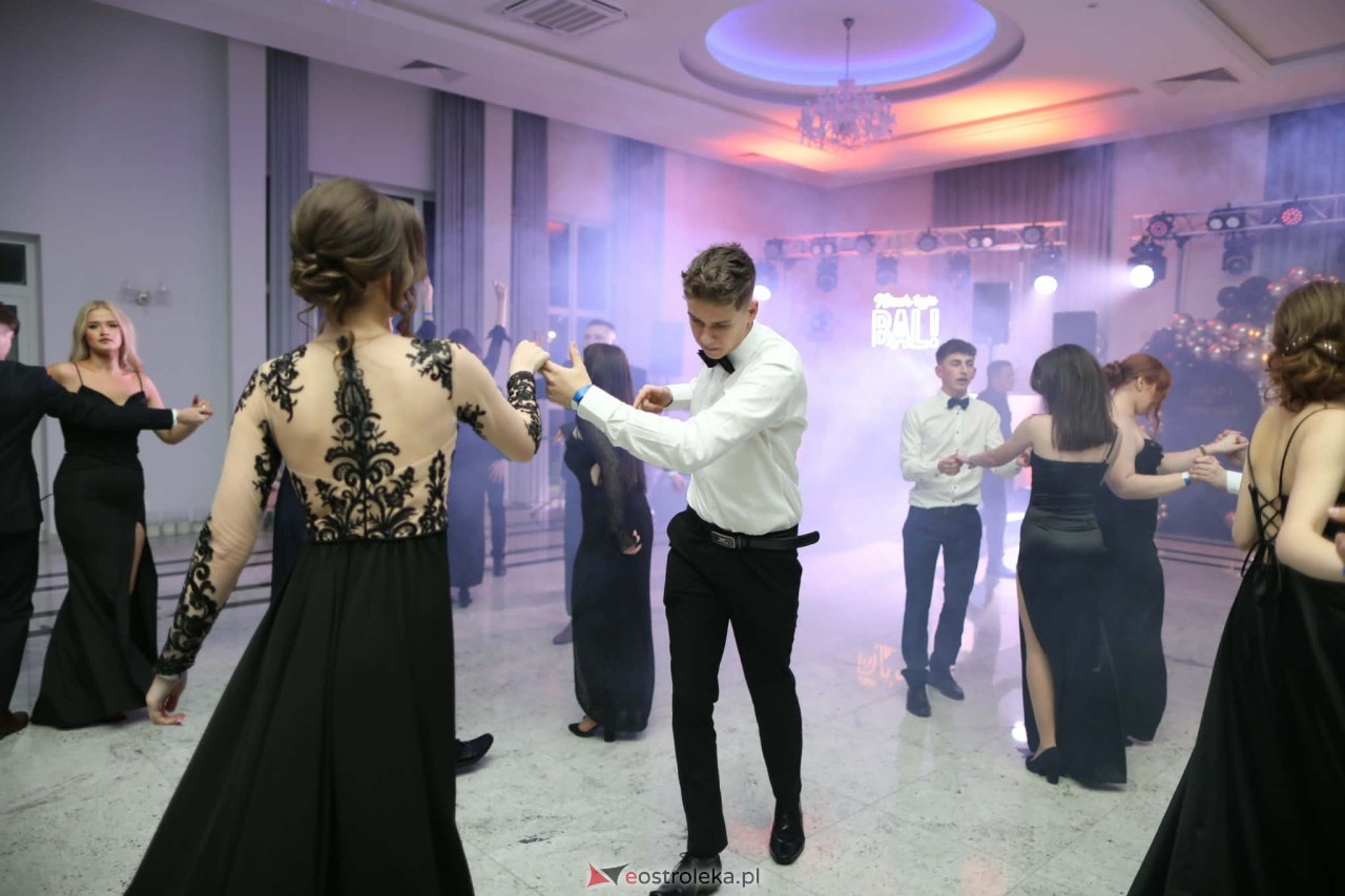 Studniówka ZSZ 1 w Ostrołęce [30.01.2026] - zdjęcie #58 - eOstroleka.pl