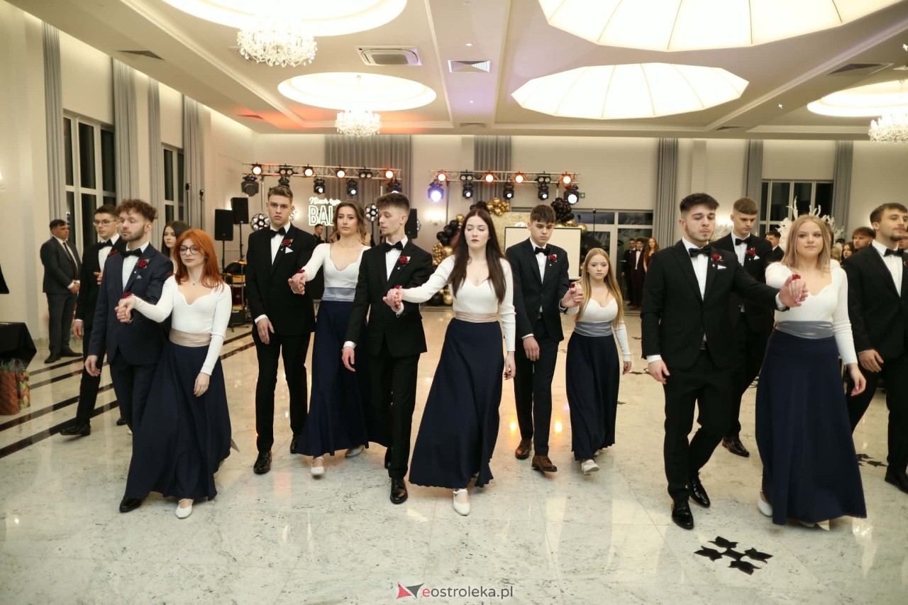 Studniówka ZSZ 1 w Ostrołęce [30.01.2026] - zdjęcie #187 - eOstroleka.pl