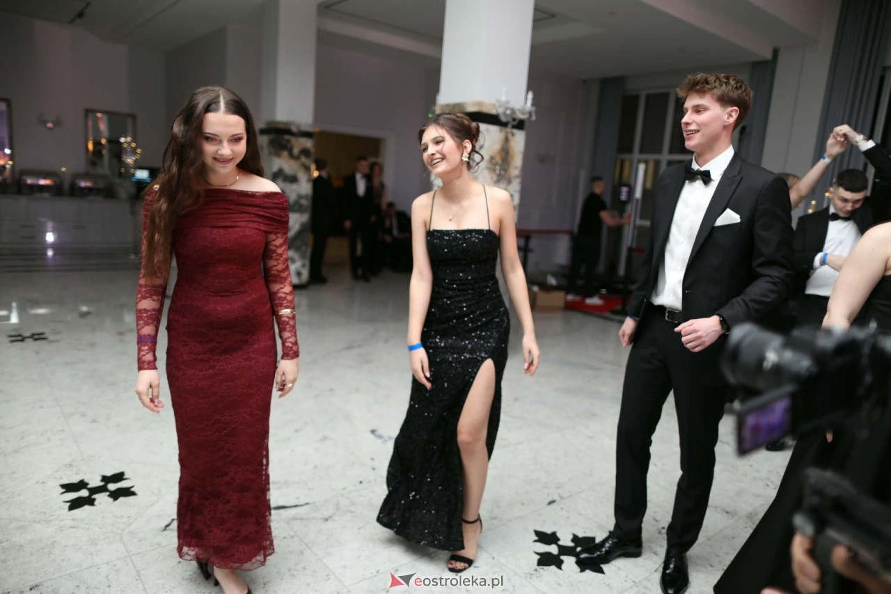 Studniówka ZSZ 1 w Ostrołęce [30.01.2026] - zdjęcie #48 - eOstroleka.pl