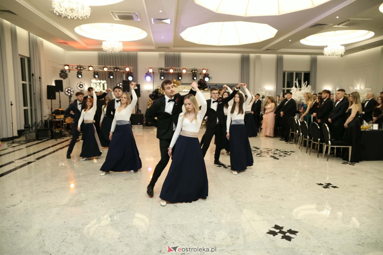 Studniówka ZSZ 1 w Ostrołęce [30.01.2026] - zdjęcie #183 - eOstroleka.pl