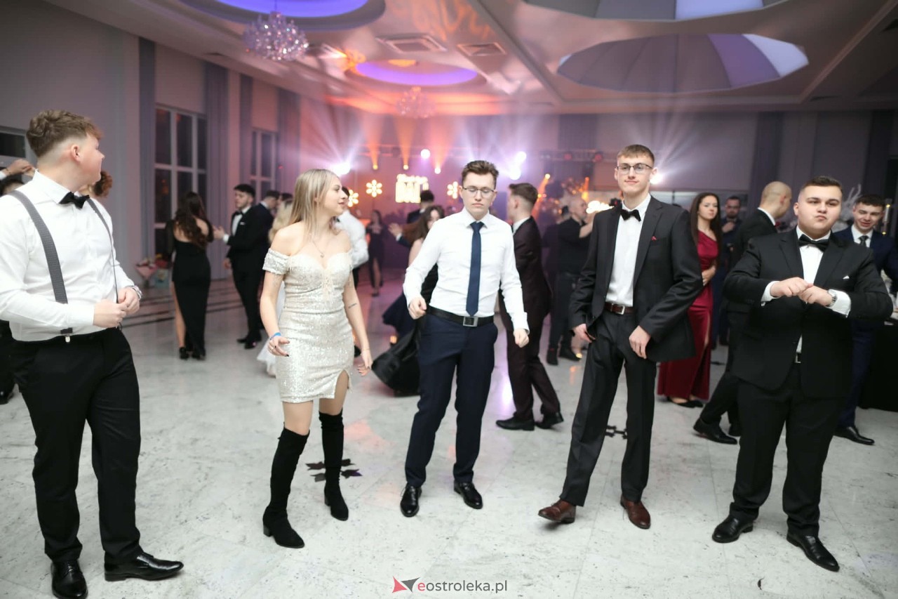 Studniówka ZSZ 1 w Ostrołęce [30.01.2026] - zdjęcie #47 - eOstroleka.pl