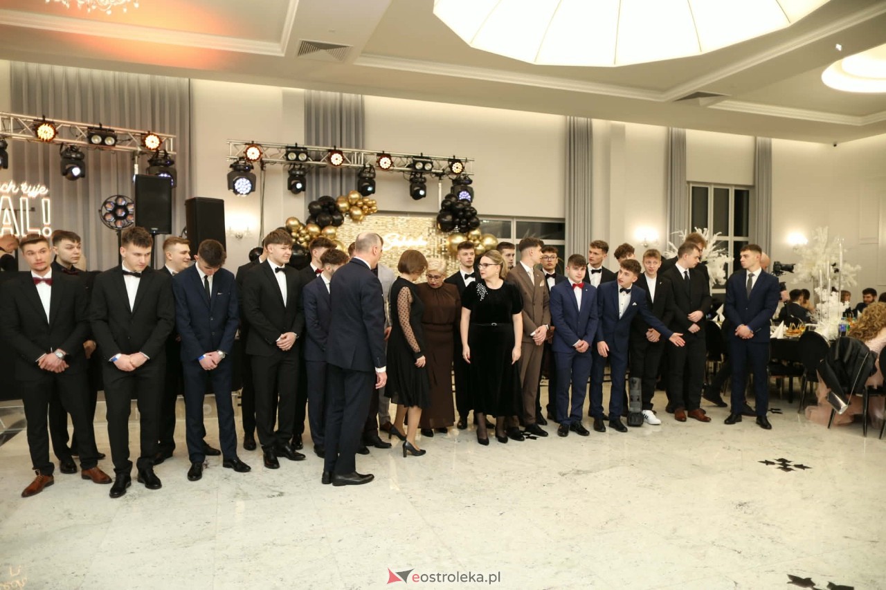 Studniówka ZSZ 1 w Ostrołęce [30.01.2026] - zdjęcie #114 - eOstroleka.pl