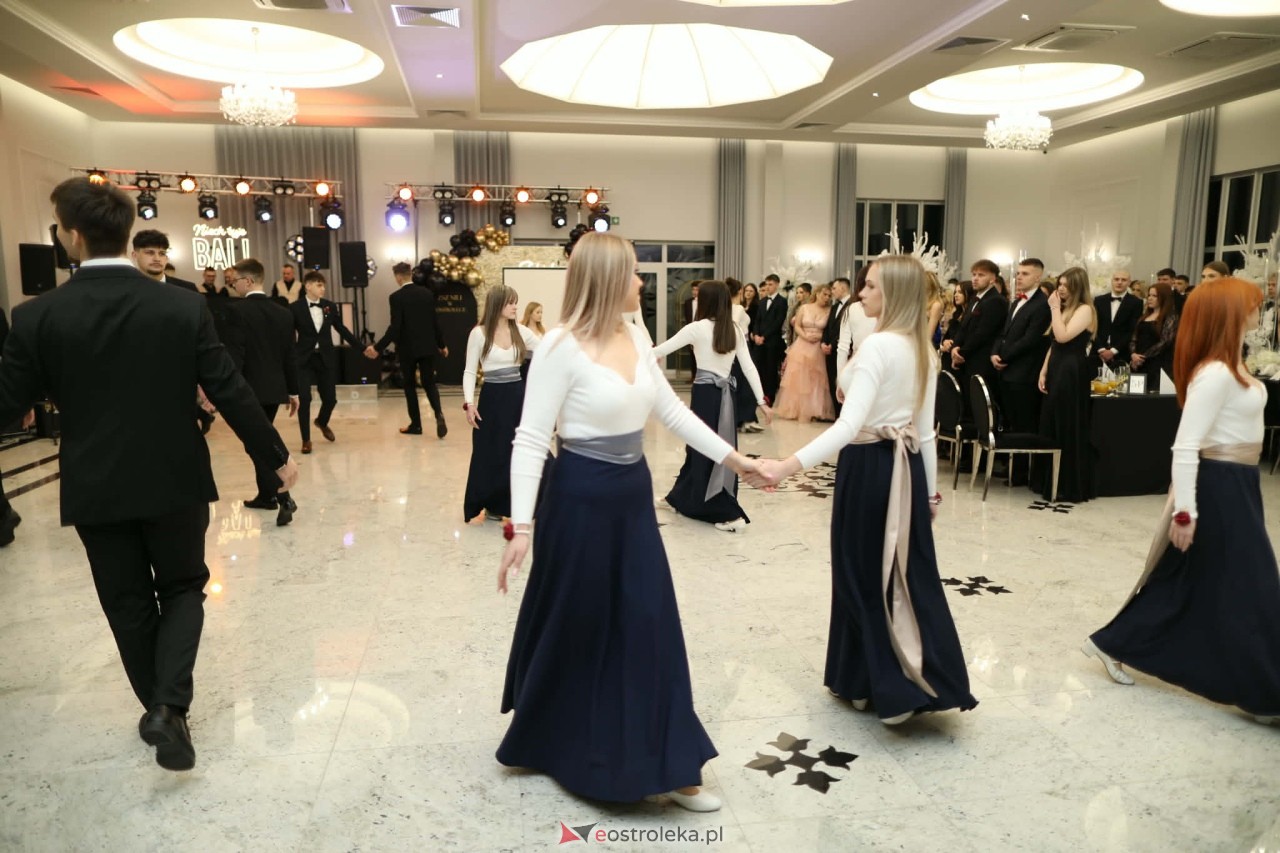 Studniówka ZSZ 1 w Ostrołęce [30.01.2026] - zdjęcie #166 - eOstroleka.pl