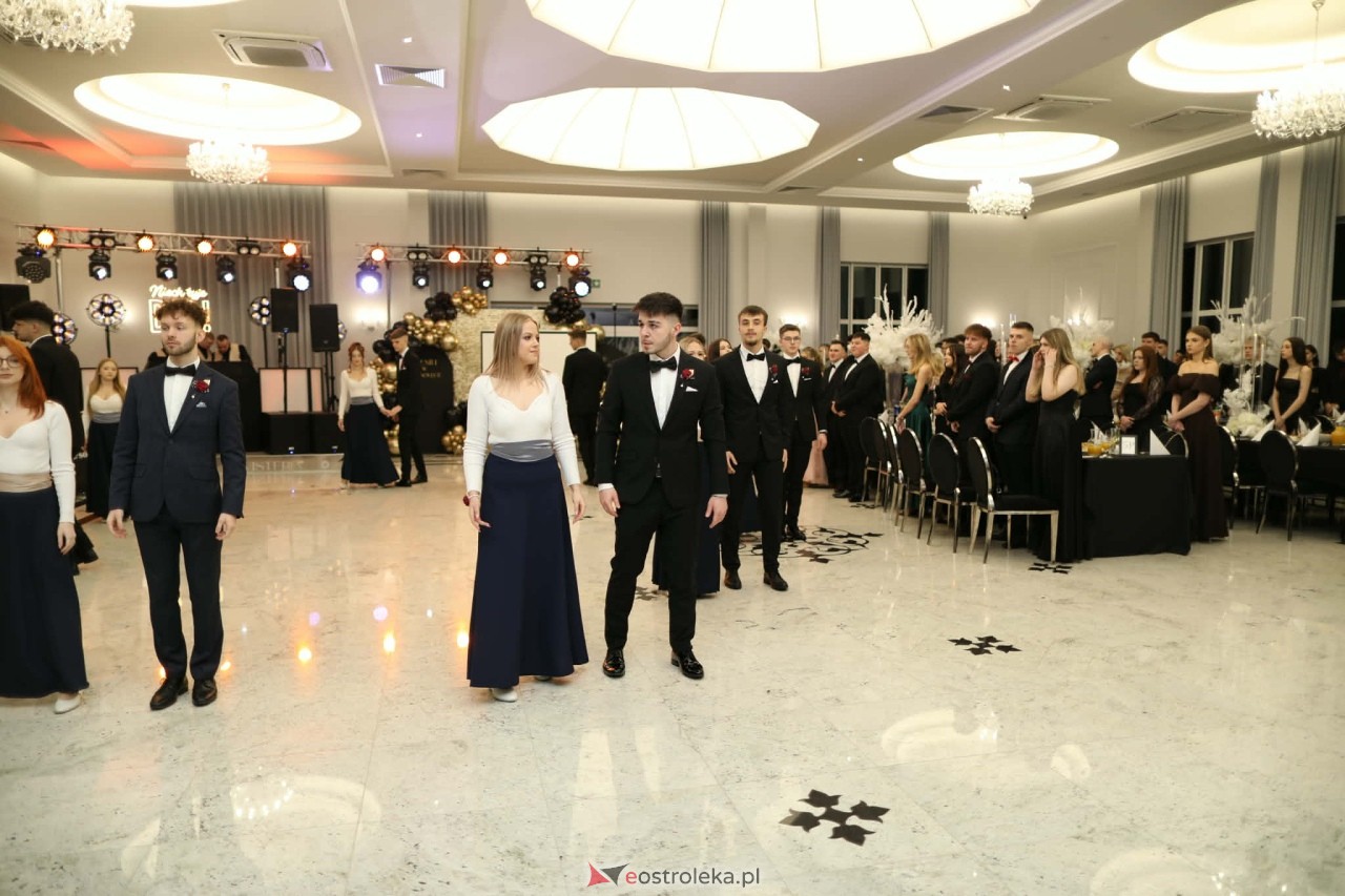 Studniówka ZSZ 1 w Ostrołęce [30.01.2026] - zdjęcie #161 - eOstroleka.pl