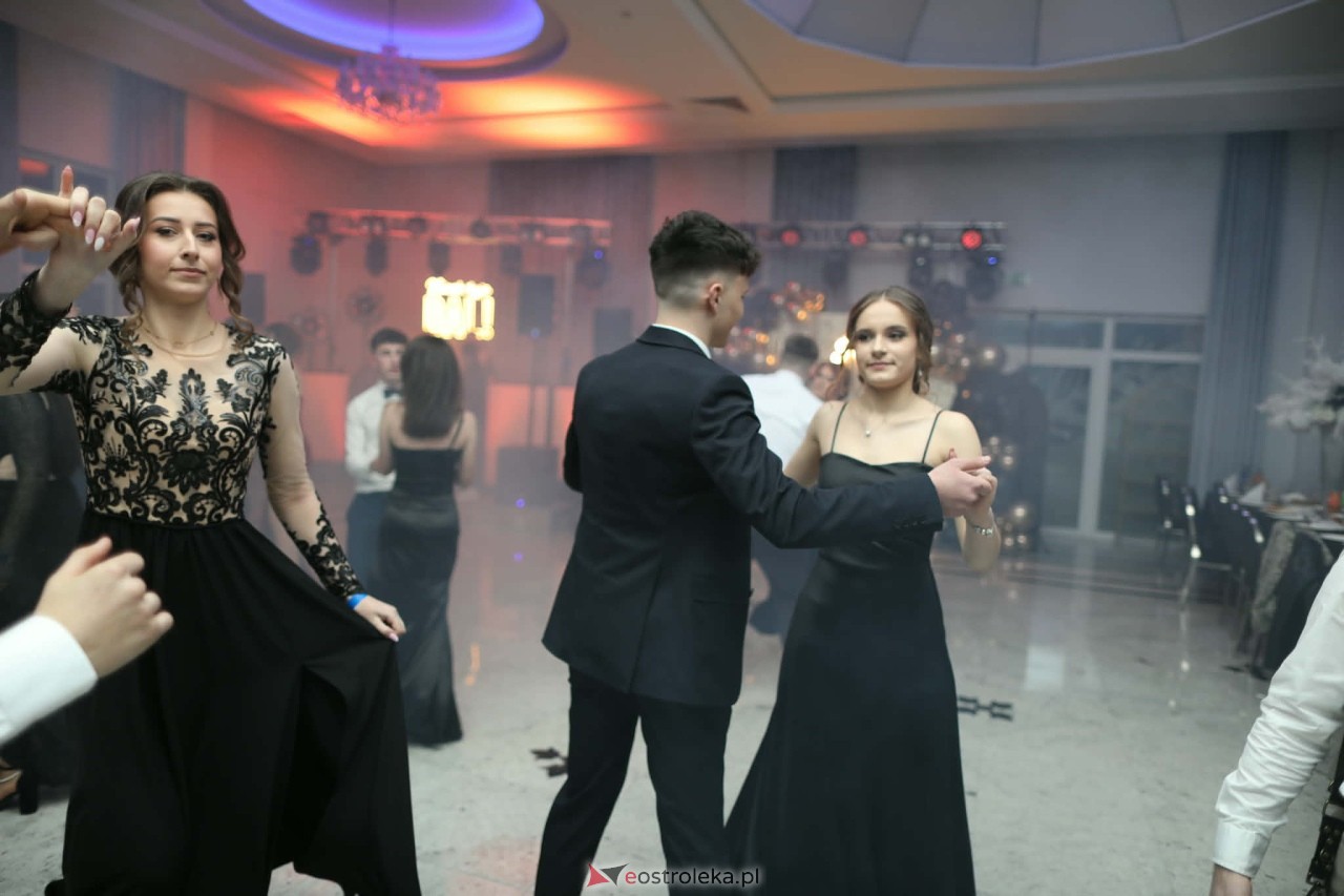 Studniówka ZSZ 1 w Ostrołęce [30.01.2026] - zdjęcie #26 - eOstroleka.pl