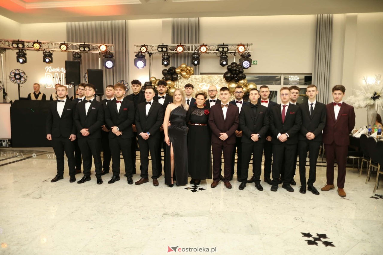 Studniówka ZSZ 1 w Ostrołęce [30.01.2026] - zdjęcie #107 - eOstroleka.pl