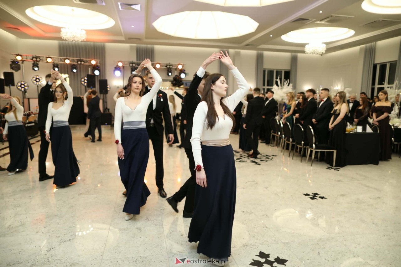 Studniówka ZSZ 1 w Ostrołęce [30.01.2026] - zdjęcie #154 - eOstroleka.pl