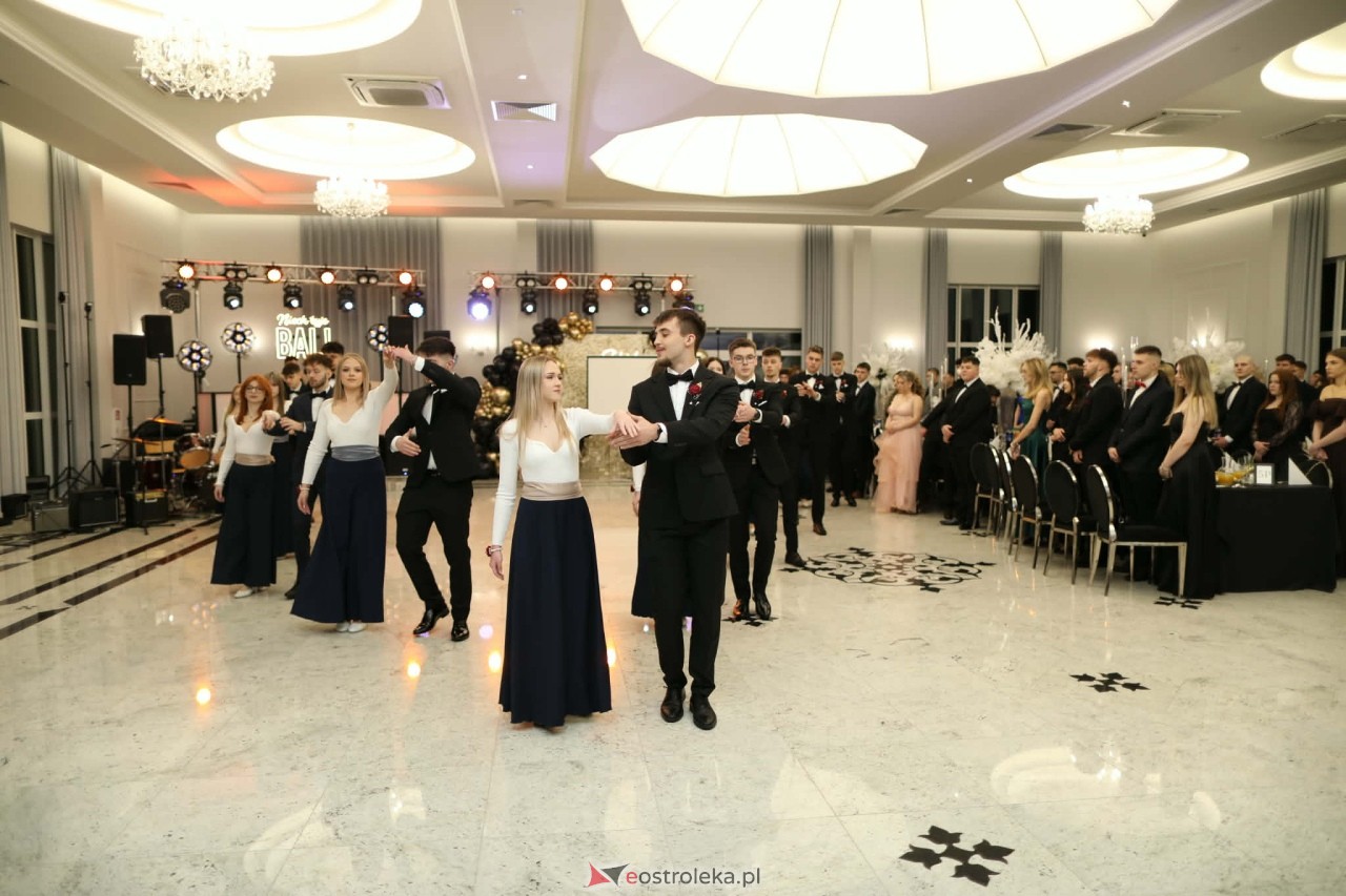 Studniówka ZSZ 1 w Ostrołęce [30.01.2026] - zdjęcie #152 - eOstroleka.pl