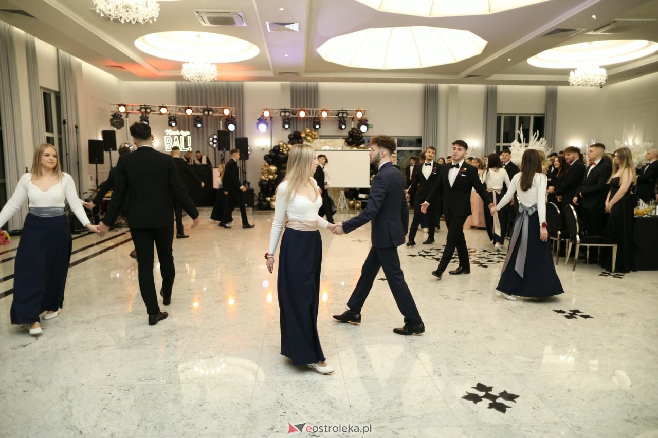 Studniówka ZSZ 1 w Ostrołęce [30.01.2026] - zdjęcie #151 - eOstroleka.pl