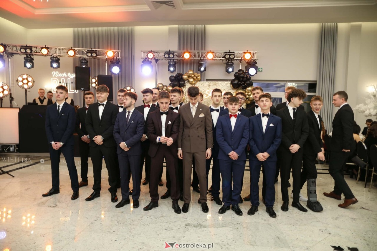 Studniówka ZSZ 1 w Ostrołęce [30.01.2026] - zdjęcie #103 - eOstroleka.pl