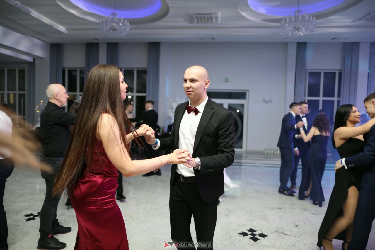 Studniówka ZSZ 1 w Ostrołęce [30.01.2026] - zdjęcie #18 - eOstroleka.pl